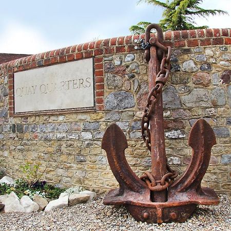 Quay Quarters Villa Чичестър Екстериор снимка