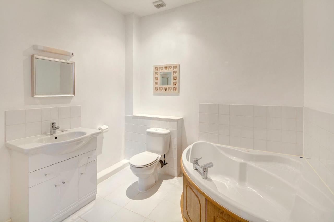 Quay Quarters Villa Чичестър Екстериор снимка